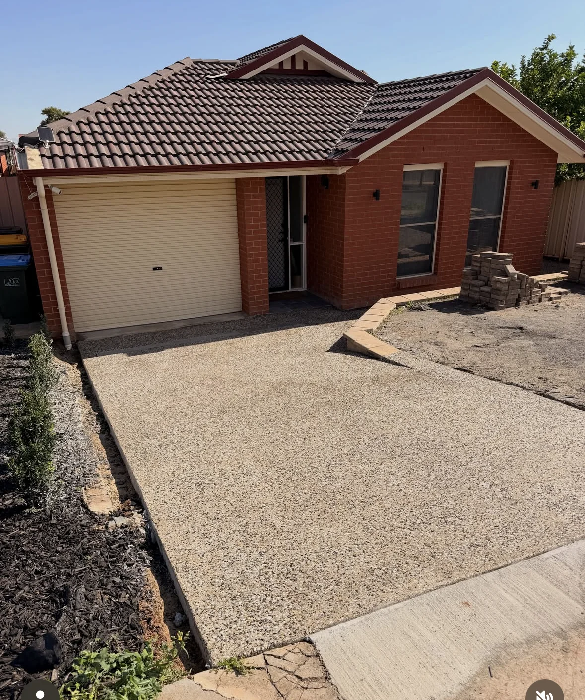 Exposed aggregate driveway at a Clearview home